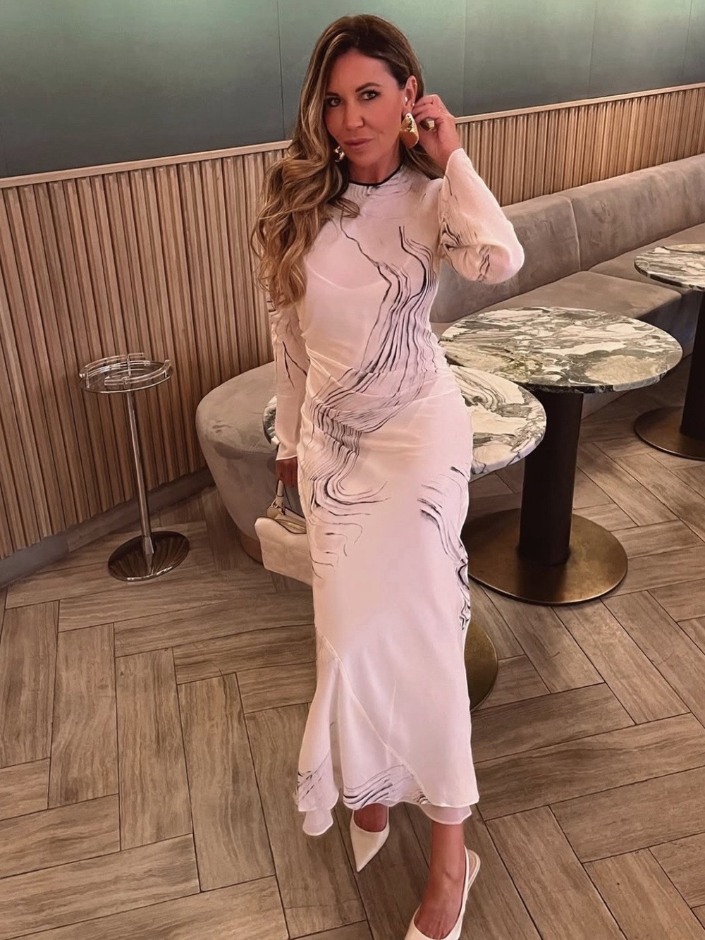 Zara Cream Long-Sleeve Abstract Print Maxi Dress with Black Trim - Picture 10 of 13